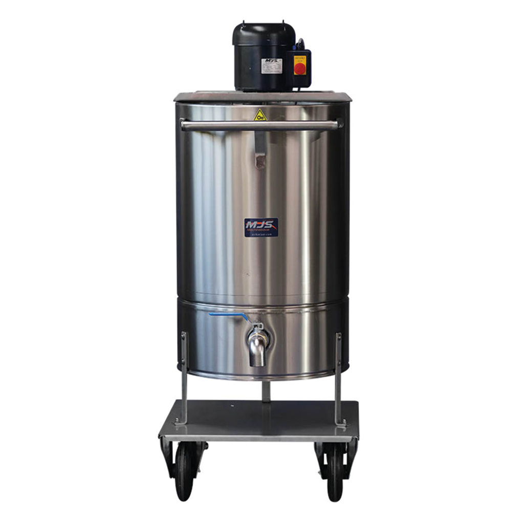 compact electric liquid feed mixing cart reference
